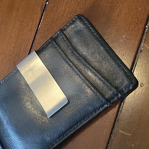 ZITHALI ๐ LEATHER WALLET - Picture 9 of 15